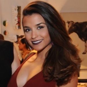 Meet your Posher, Valentina